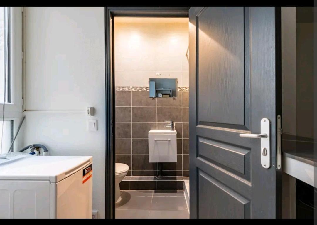 Studio Montelimar Cosy, Calme, Netflix +Wifi Apartment Ngoại thất bức ảnh